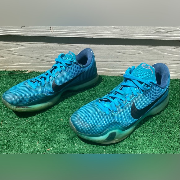 Kobe 10 and Kobe 7 - size 12.5 - Picture 7 of 15